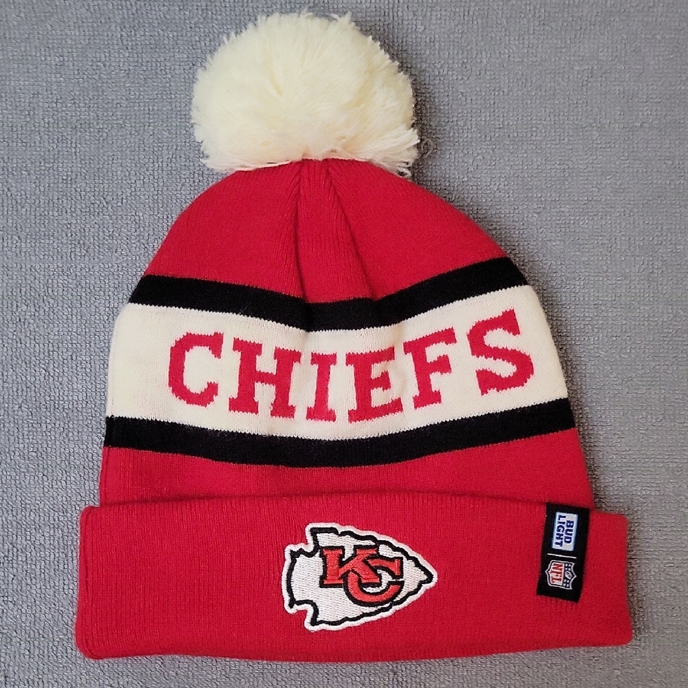 NFL Team Logo Pom Beanie - Kansas City Chiefs
